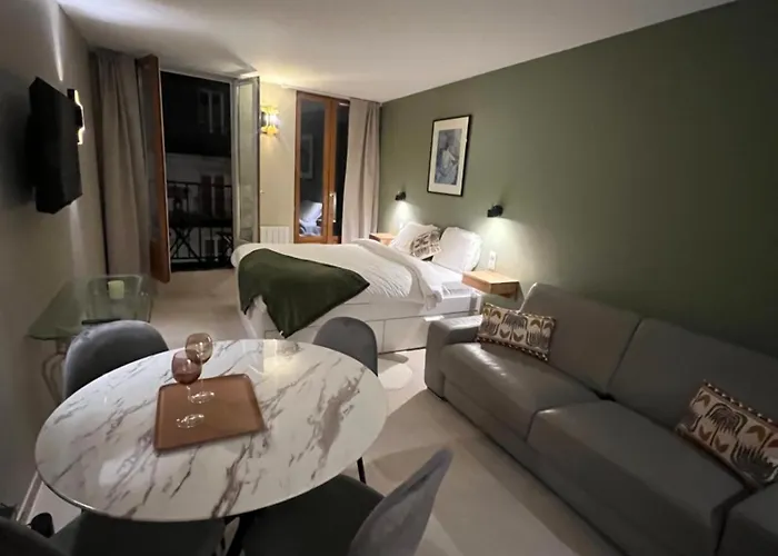 Quartierlatin 아파트